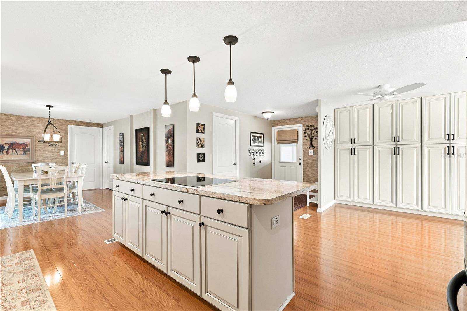 8241 WEATHERFORD AVE, Brooksville, FL 34613