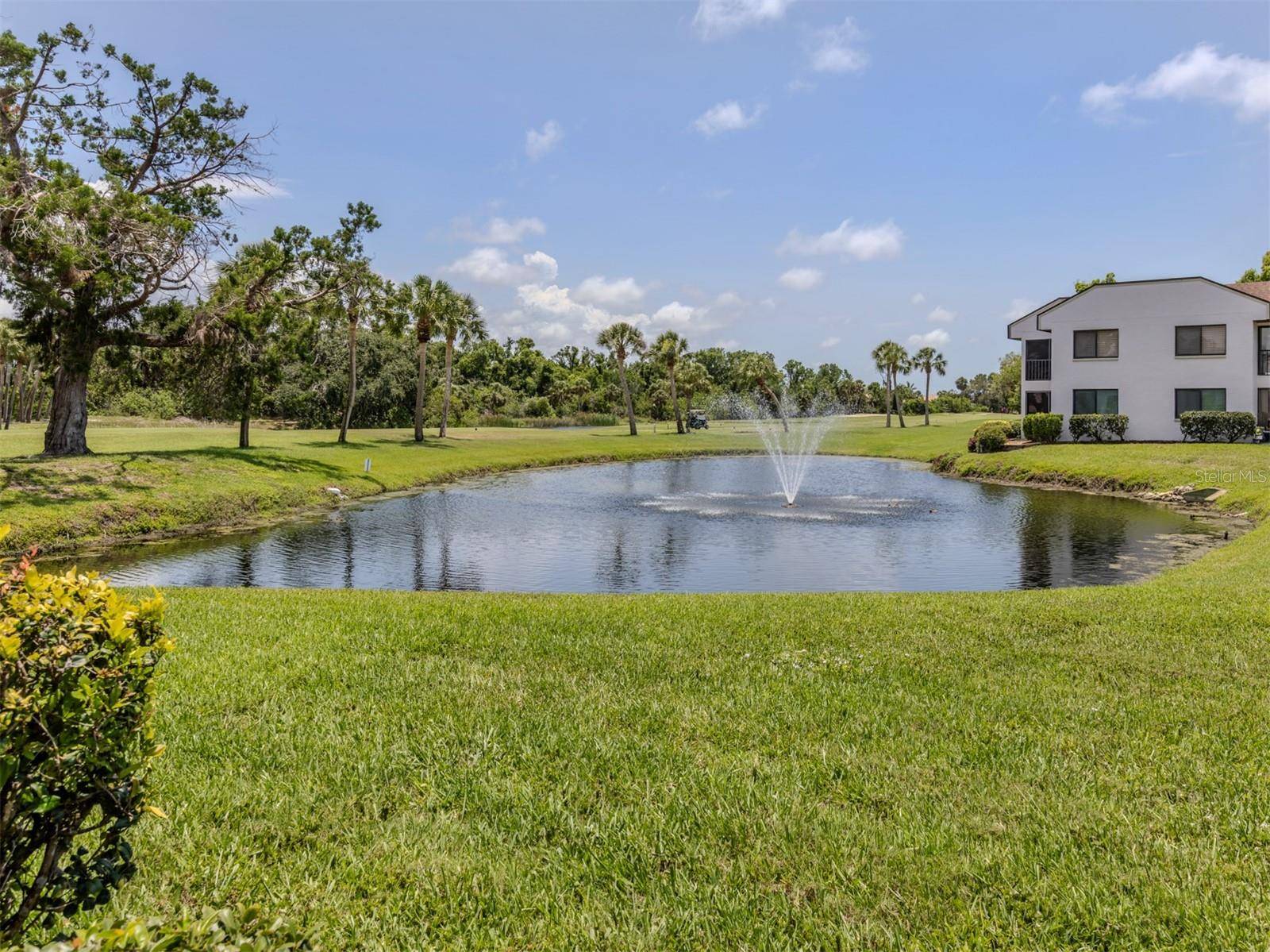 808 CAPRI ISLES BLVD #111, Venice, FL 34292