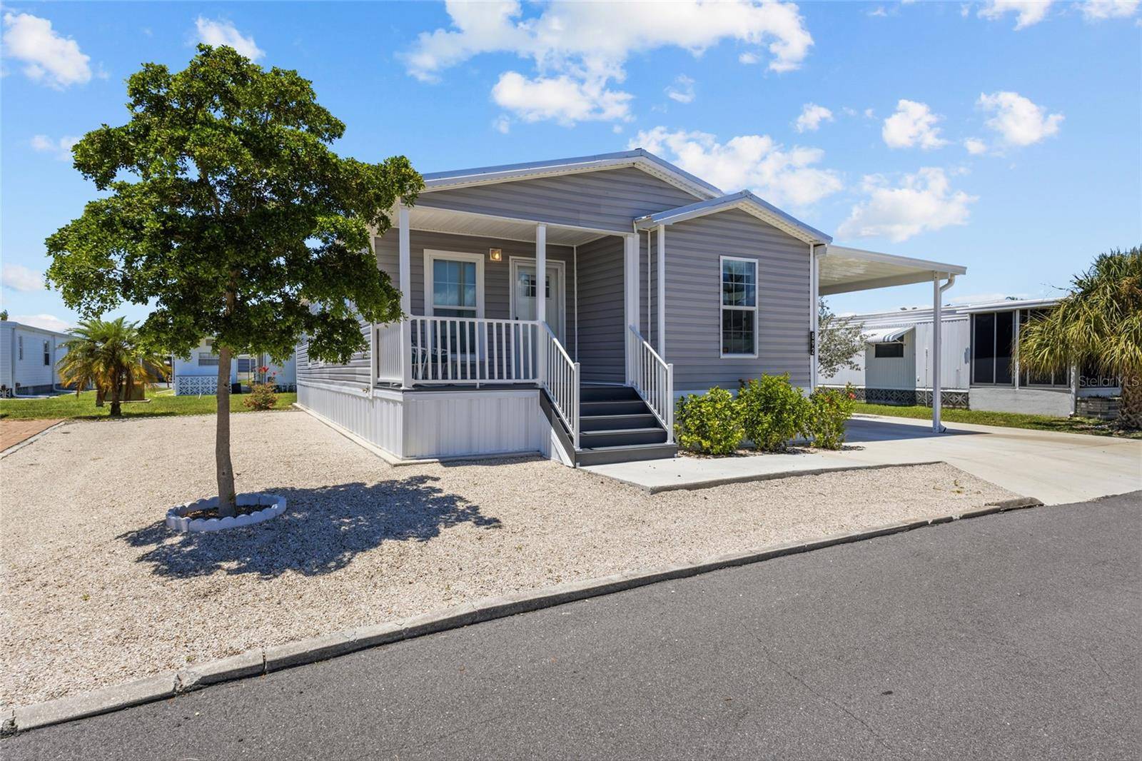 892 GRADO DR, Venice, FL 34285