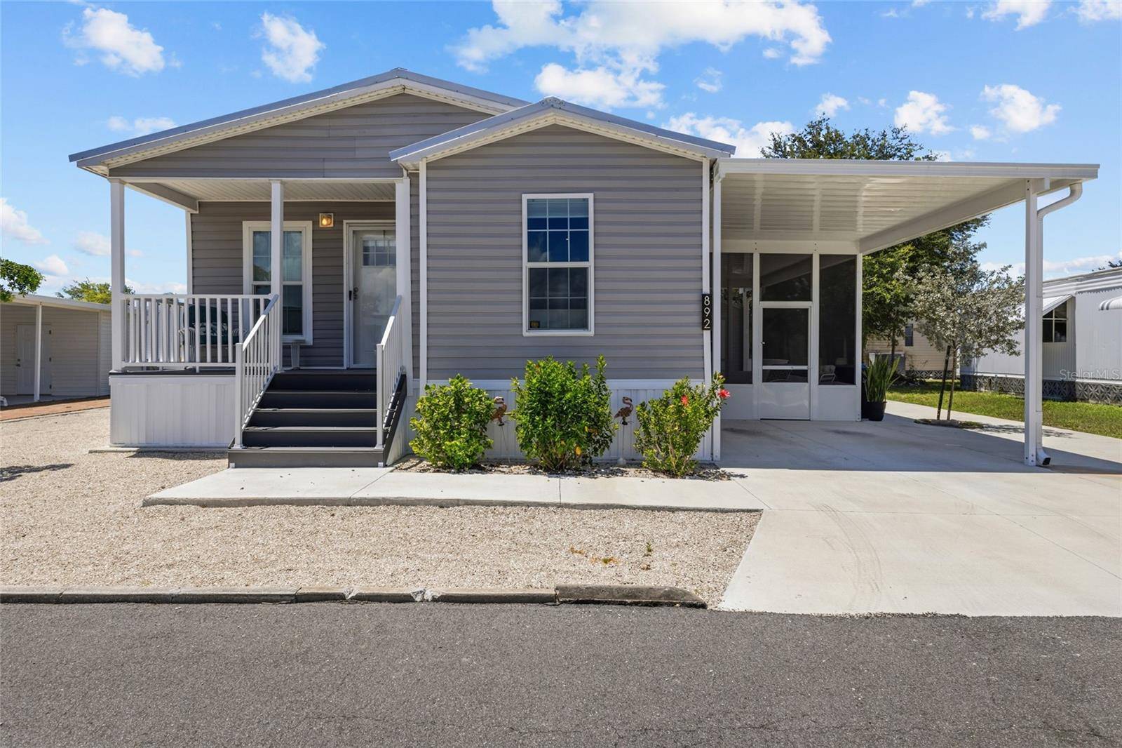 892 GRADO DR, Venice, FL 34285