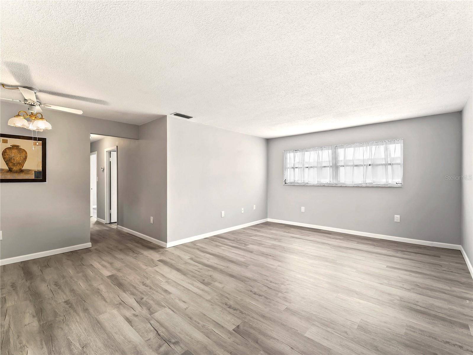 460 BASE AVE E #128, Venice, FL 34285