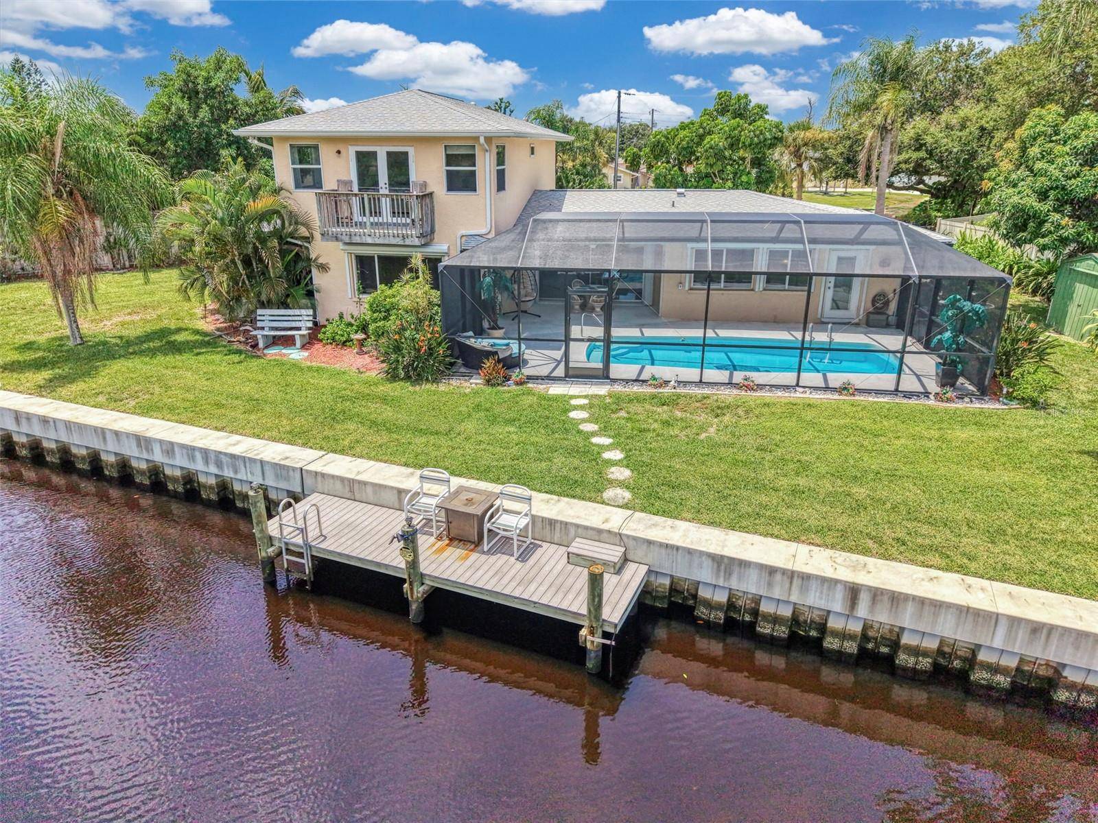 490 CREEK LANE DR, Englewood, FL 34223