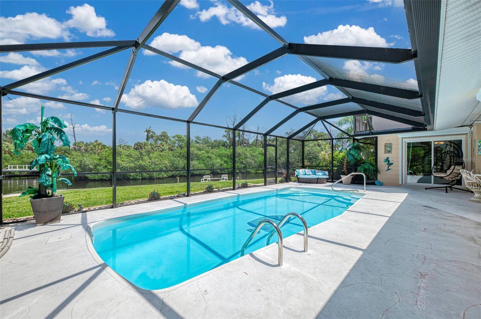 490 CREEK LANE DR, Englewood, FL 34223