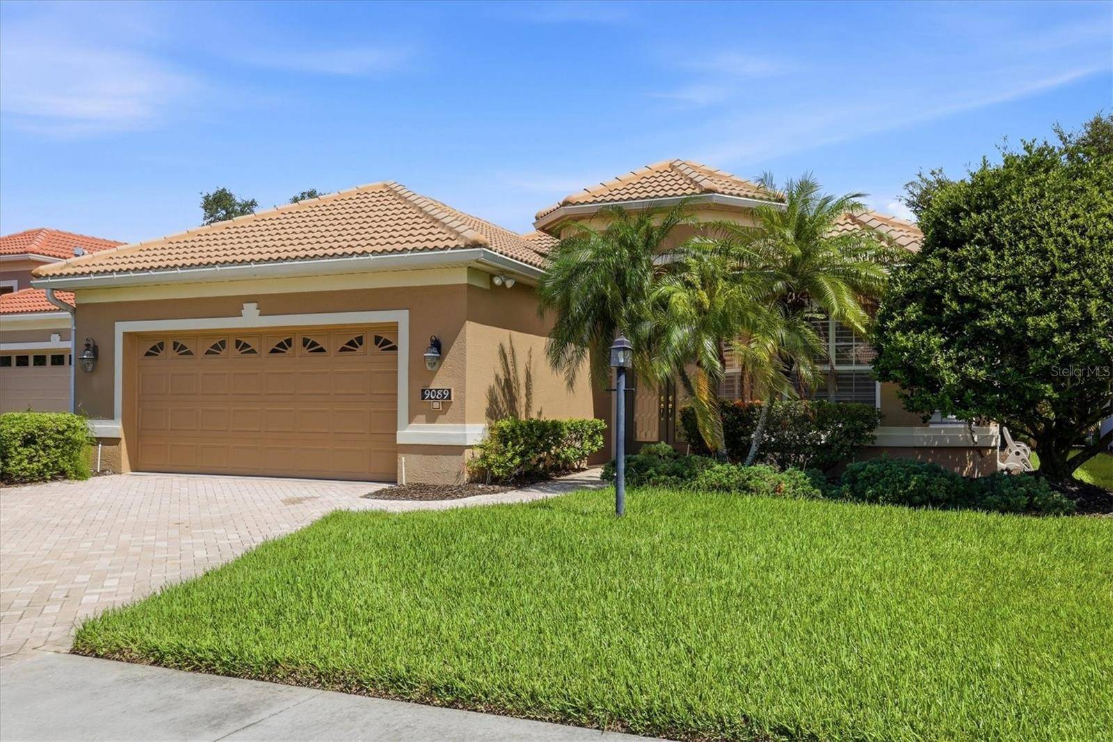 9089 WILLOW BROOK DR, Sarasota, FL 34238
