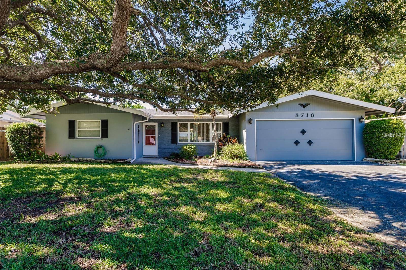 3716 MUNDY RIDGE DR, Sarasota, FL 34233