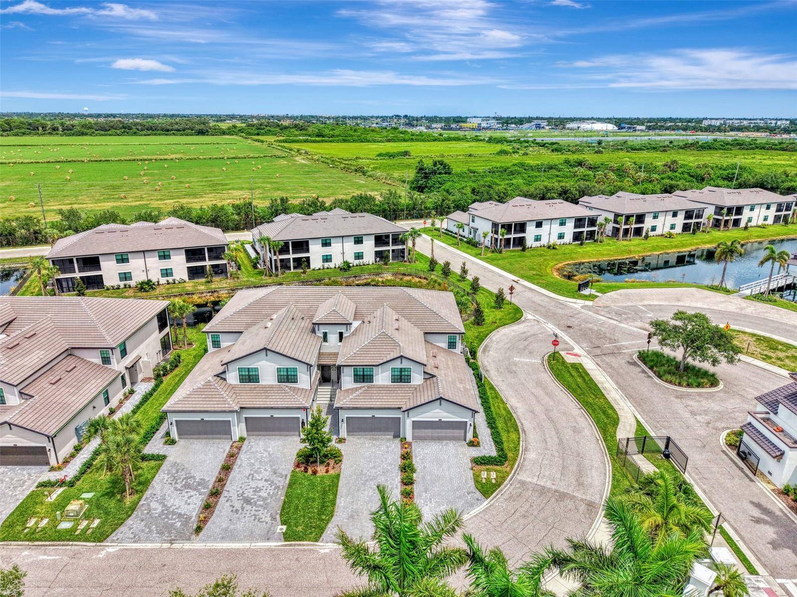 5632 SUMMIT POINTE CIR #104, Bradenton, FL 34210