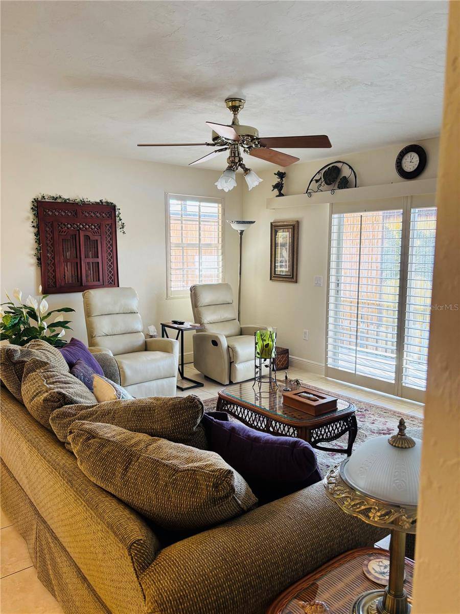 1640 JUNO TRL #205-F, Astor, FL 32102