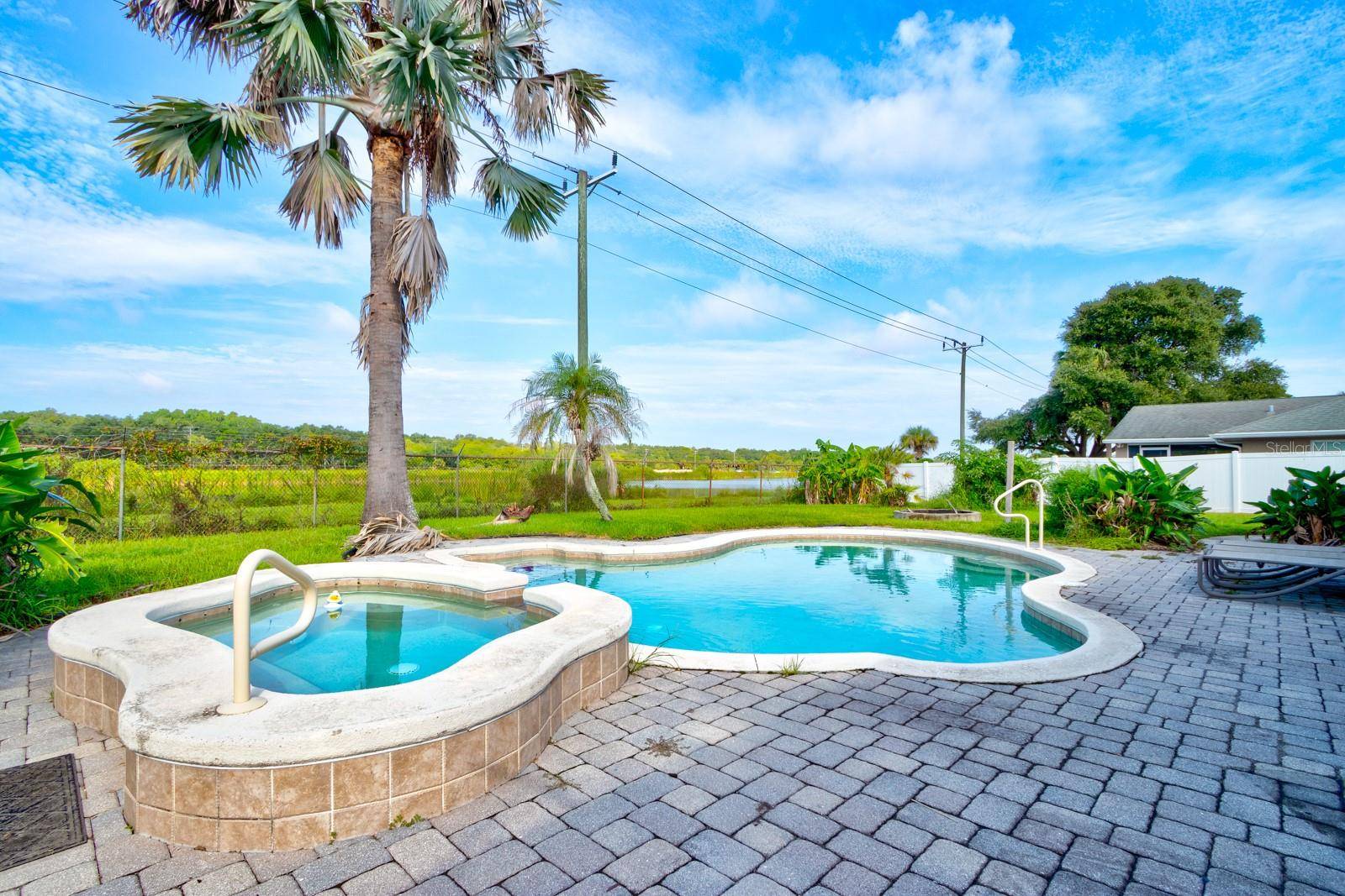 1026 LAKE AVE, Edgewater, FL 32132