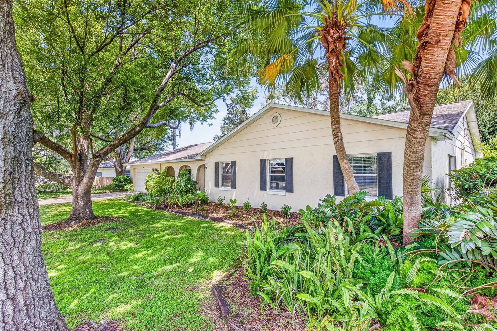 301 VALENCIA CT, Winter Garden, FL 34787