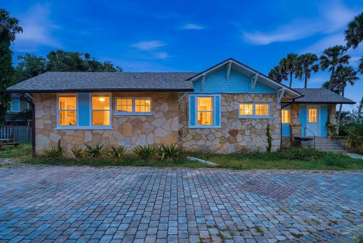 5202 RIVERSIDE DR, Port Orange, FL 32127