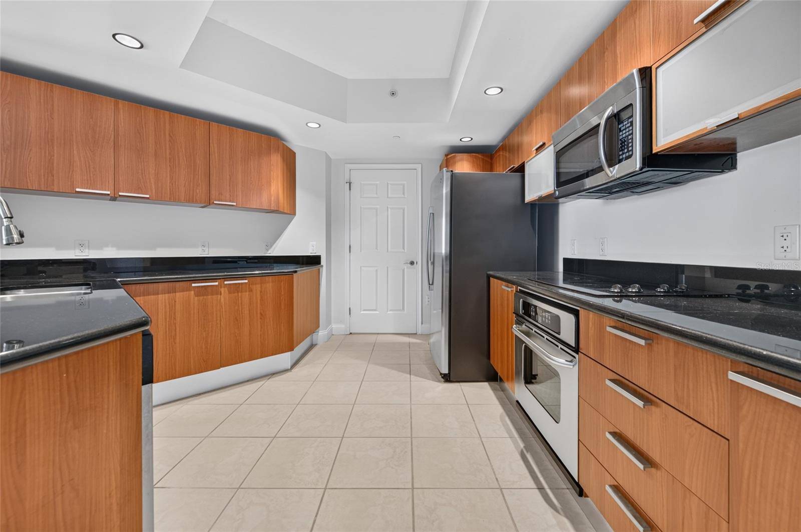 241 RIVERSIDE DR #907, Holly Hill, FL 32117