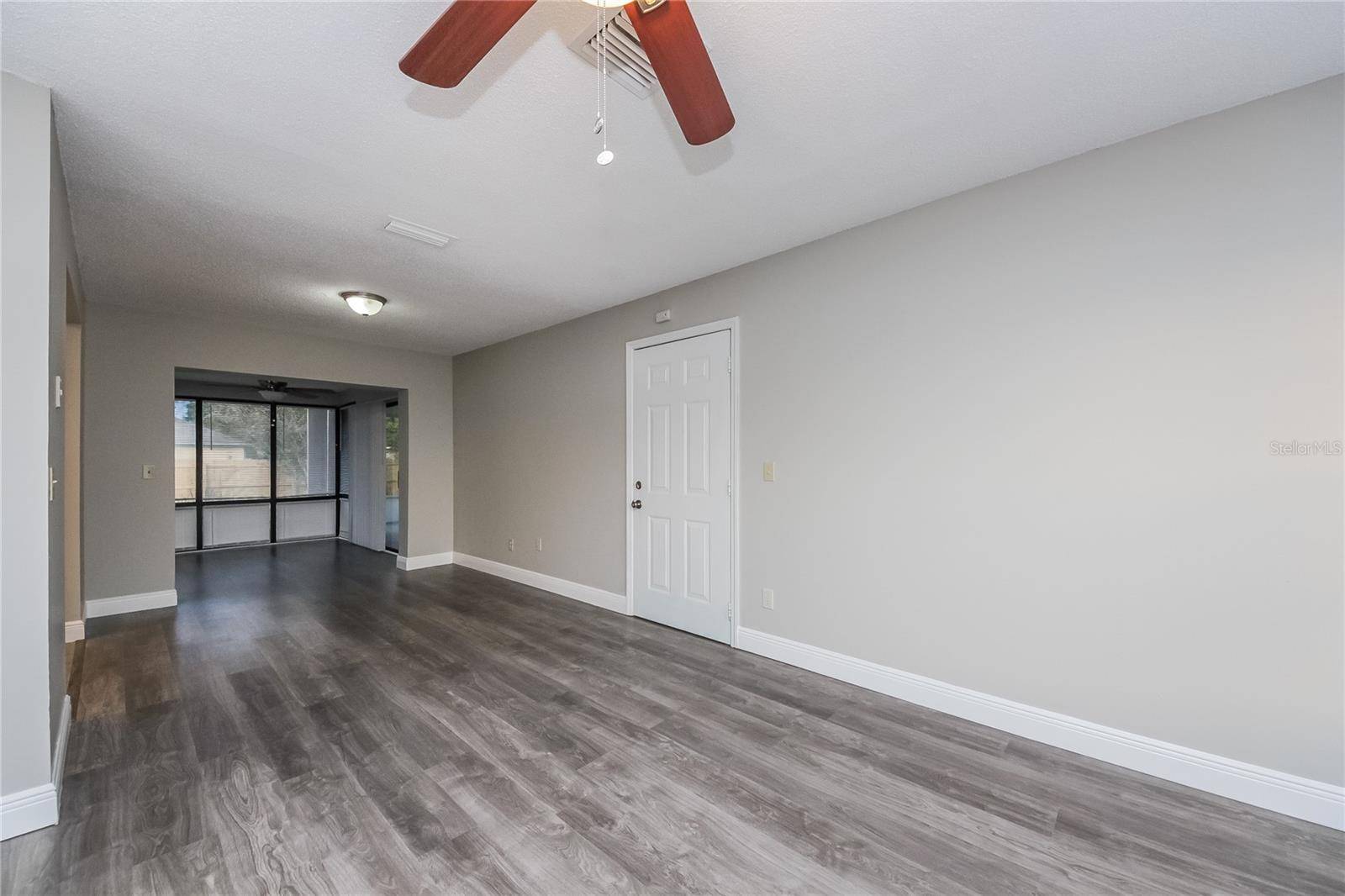660 MCKINLEY CT, Kissimmee, FL 34758