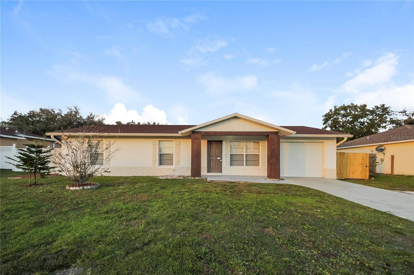 660 MCKINLEY CT, Kissimmee, FL 34758