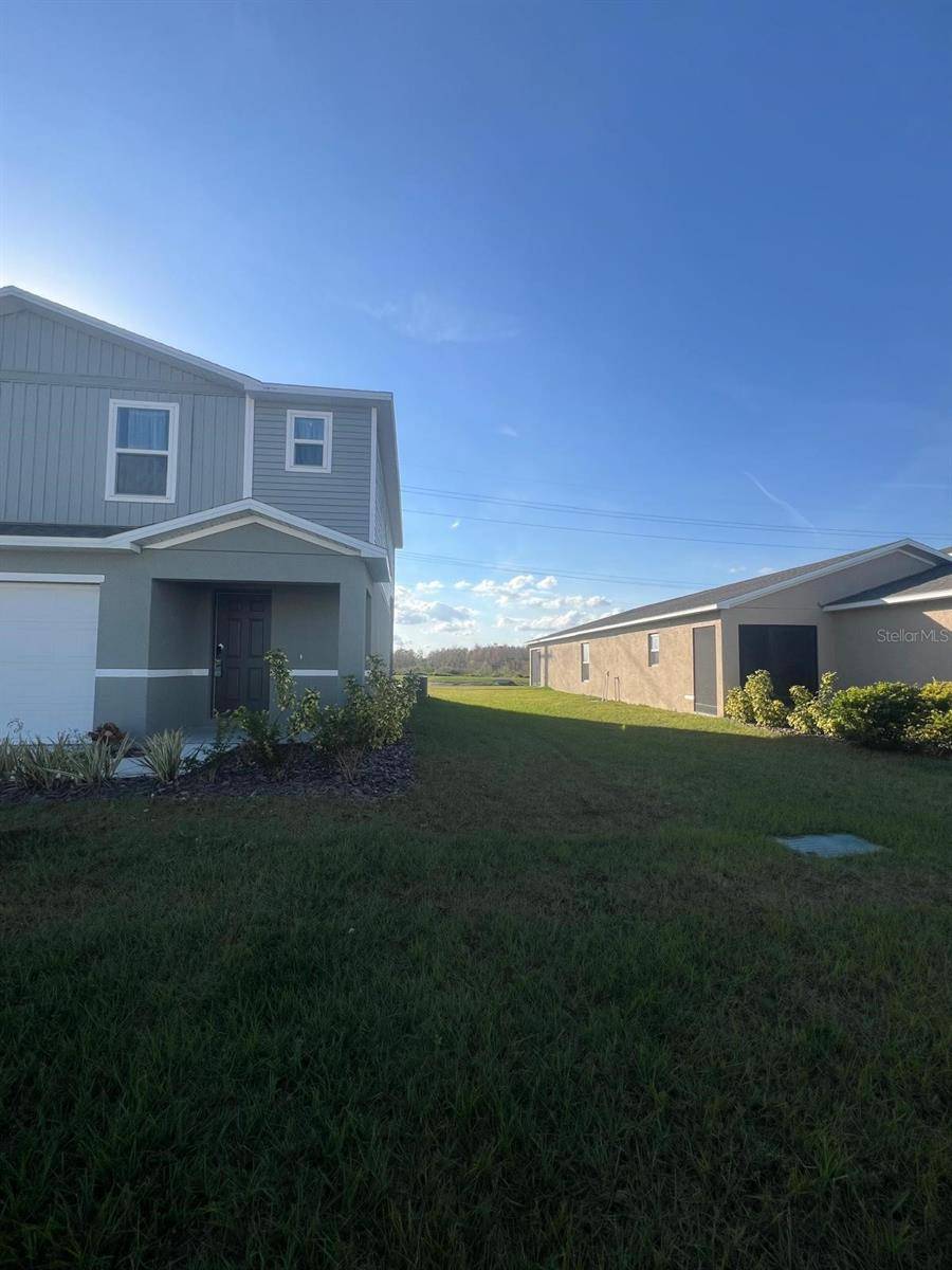 1926 GOLDEN BEAK DR, Eagle Lake, FL 33839