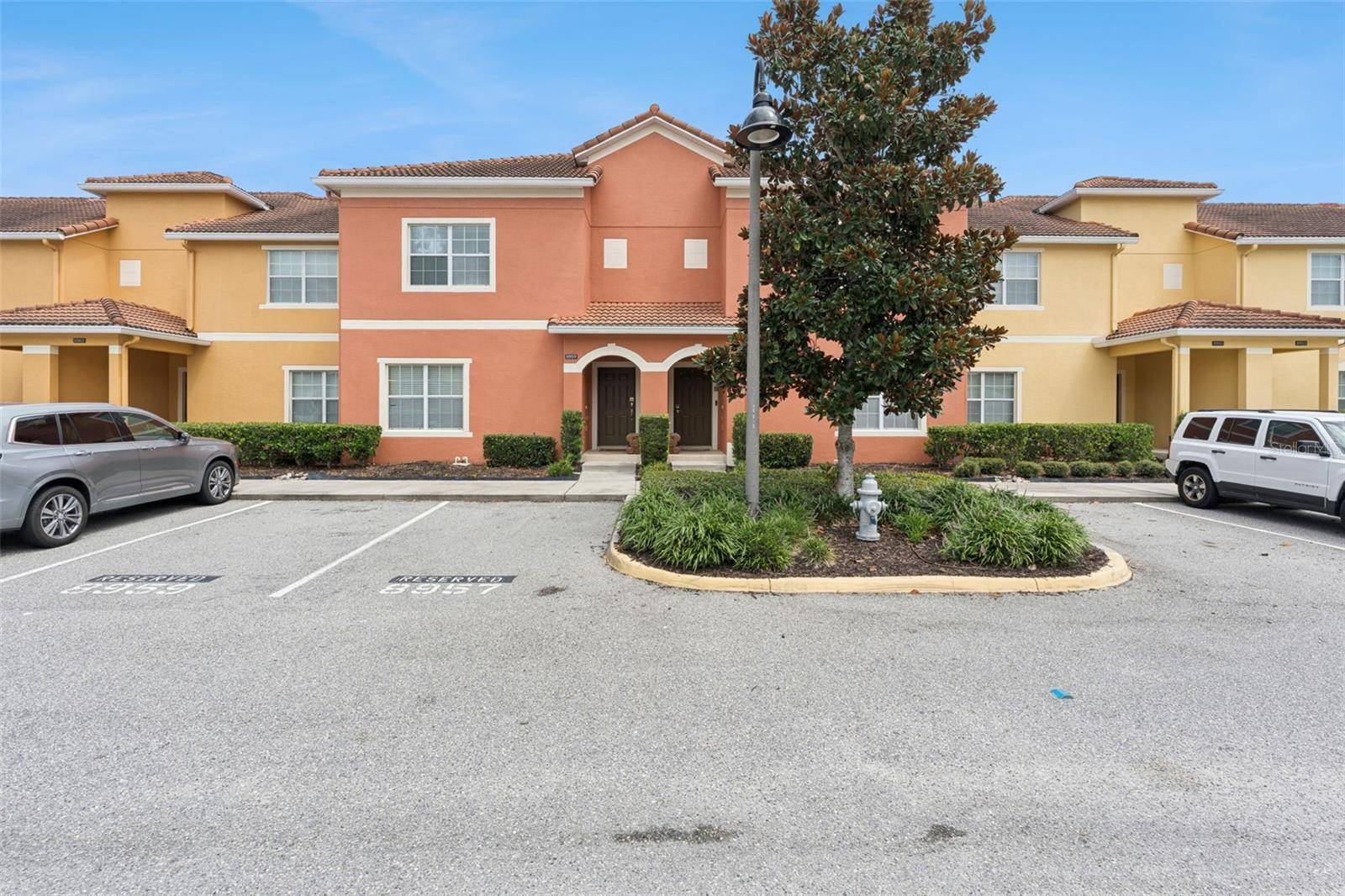 8957 CAT PALM RD, Kissimmee, FL 34747