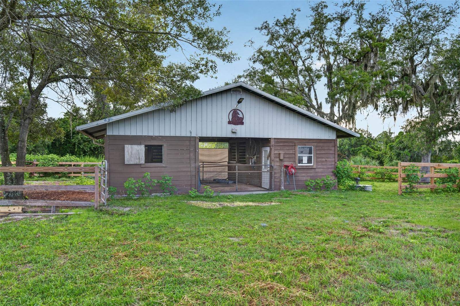 1690 TALLAPOOSA DR, Geneva, FL 32732