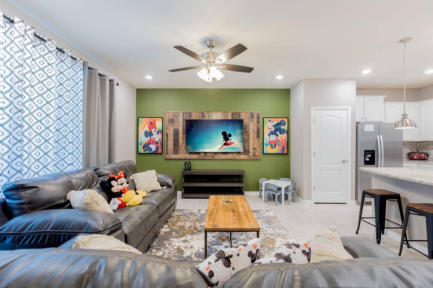 7581 OAK SPRING LN, Davenport, FL 33837