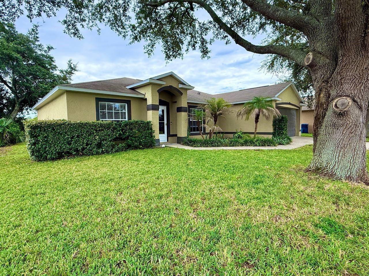 267 AUTUMN RIDGE RD, Deltona, FL 32725