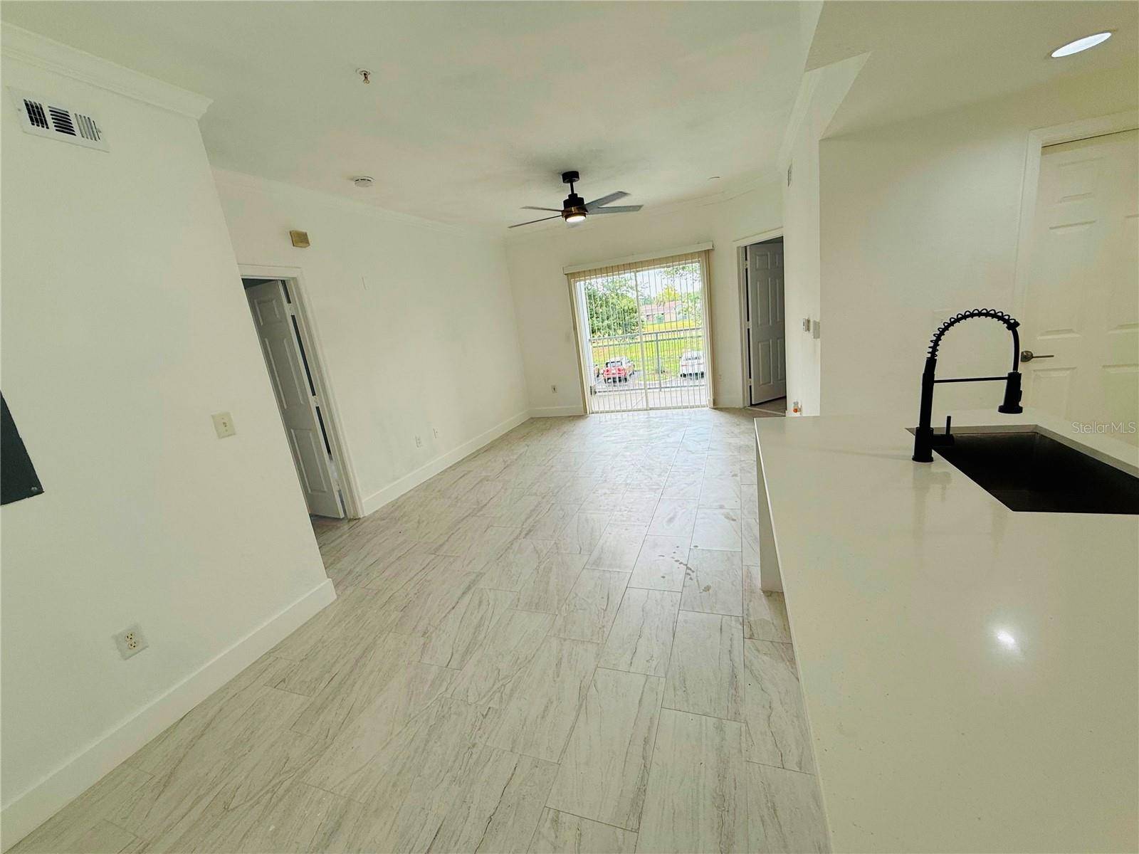 3712 CASTLE PINES LANE #4122, Orlando, FL 32839