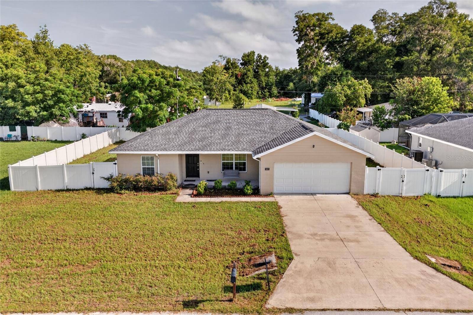 1437 NE 161ST PL, Citra, FL 32113