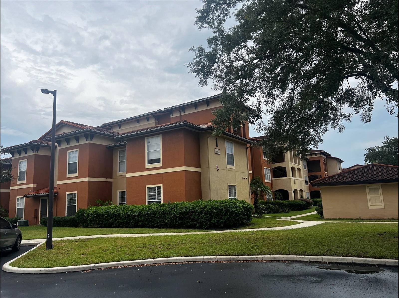 5578 METROWEST BLVD #1-201, Orlando, FL 32811