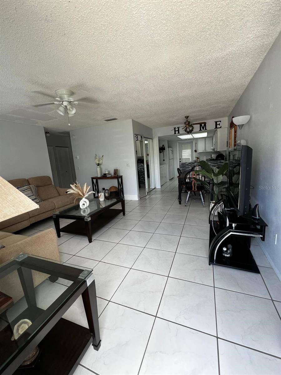 26 LAS PALMAS WAY #1, Kissimmee, FL 34743