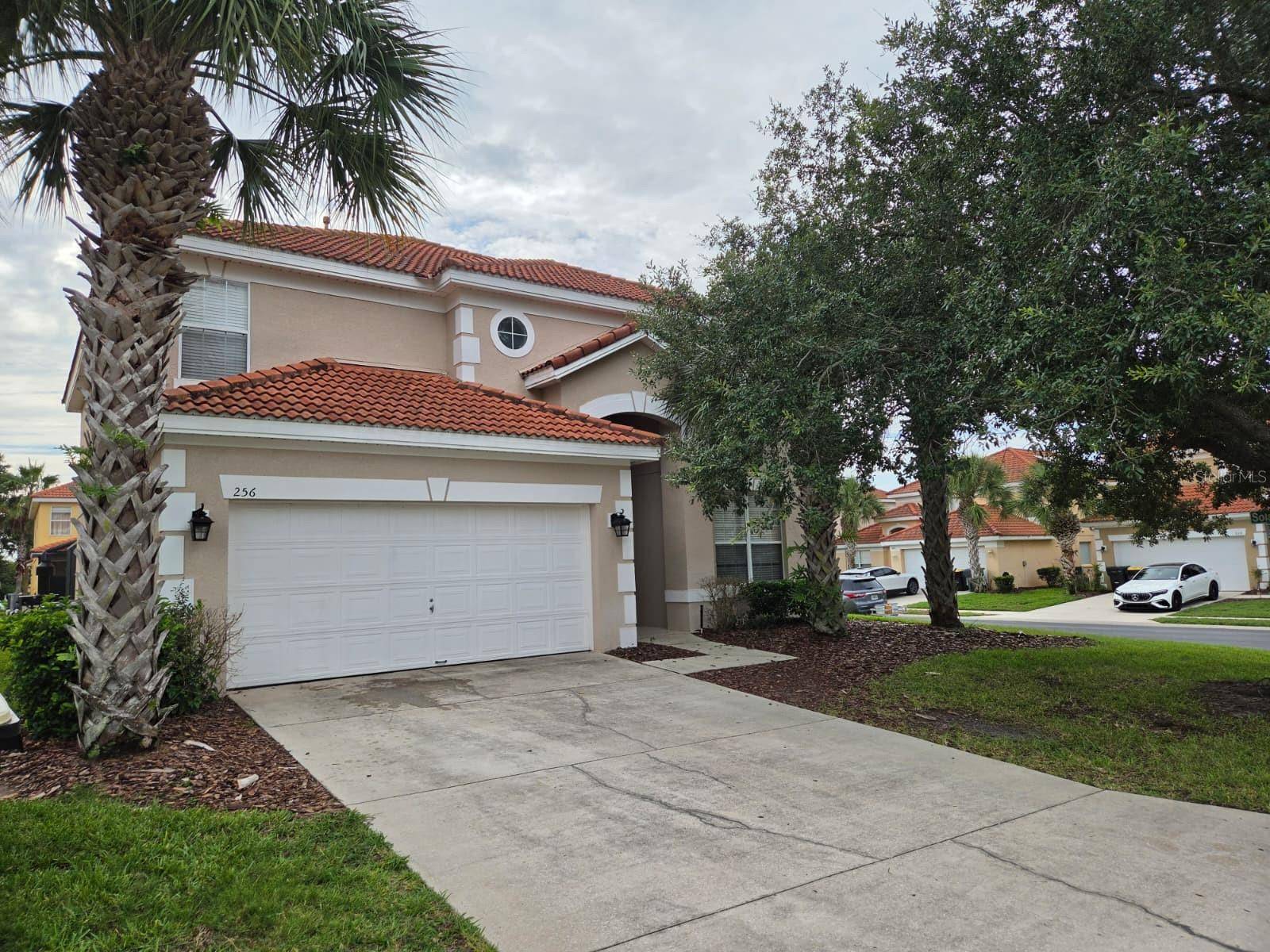 256 SEVILLA AVE, Davenport, FL 33897
