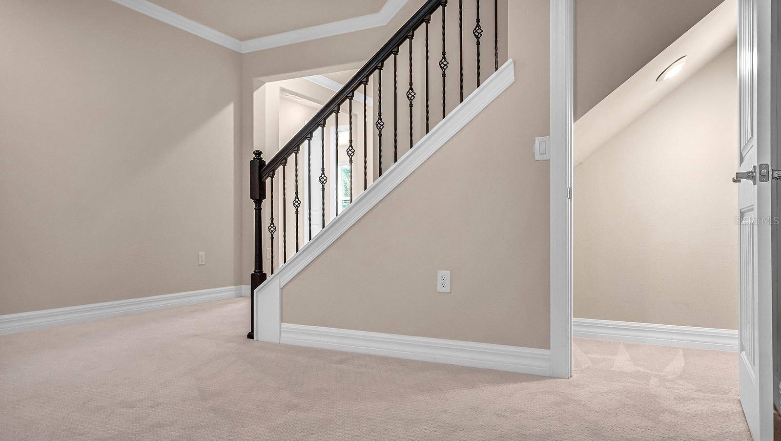 9212 HANGING VINE CT, Orlando, FL 32836