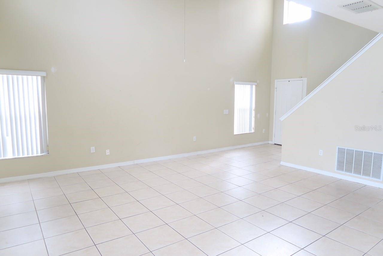 105 OWENSHIRE CIR, Kissimmee, FL 34744