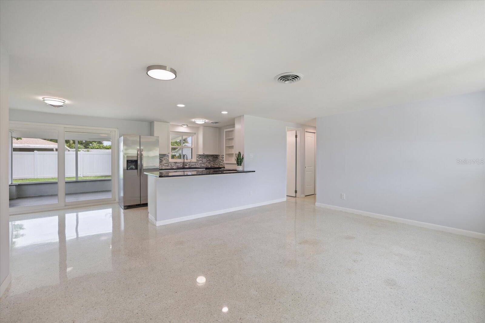 3485 ROSLYN RD, Venice, FL 34293