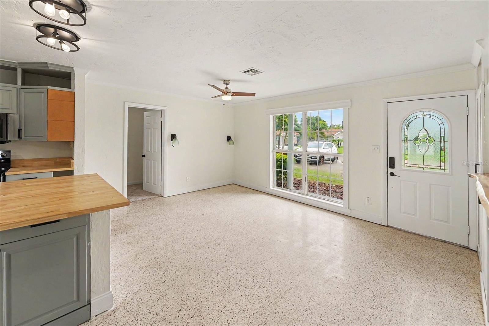 766 41ST AVE NE, St Petersburg, FL 33703