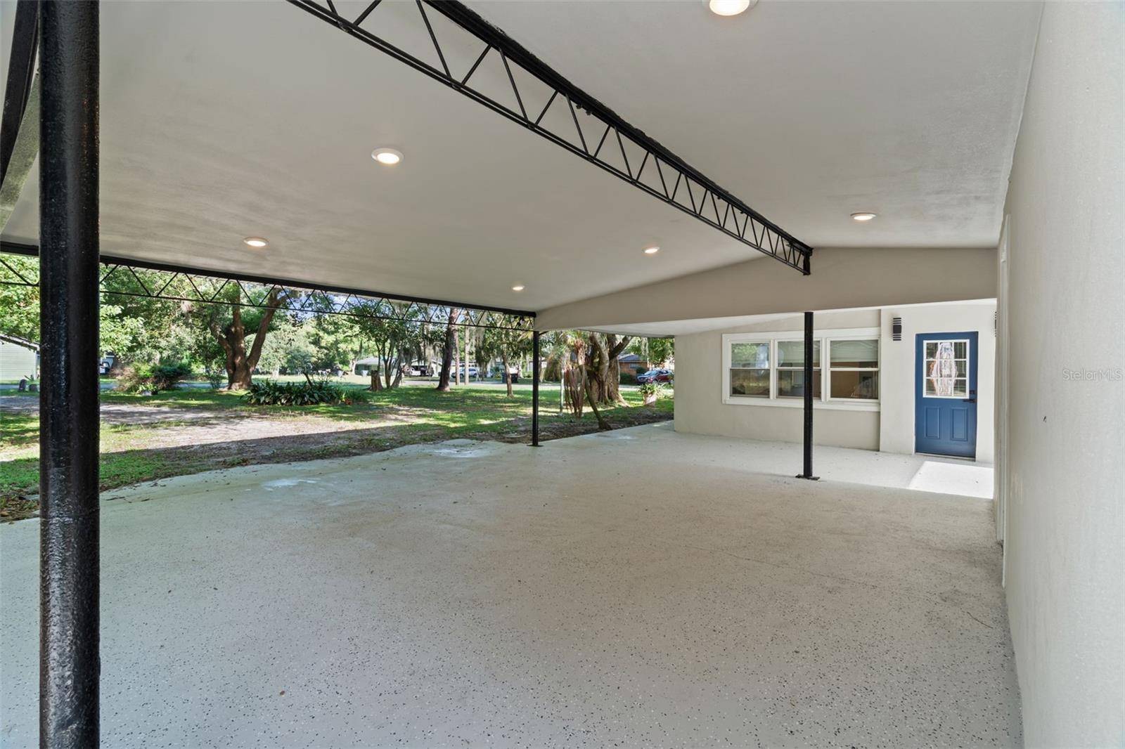 929 ADRIAN CT, Lakeland, FL 33801