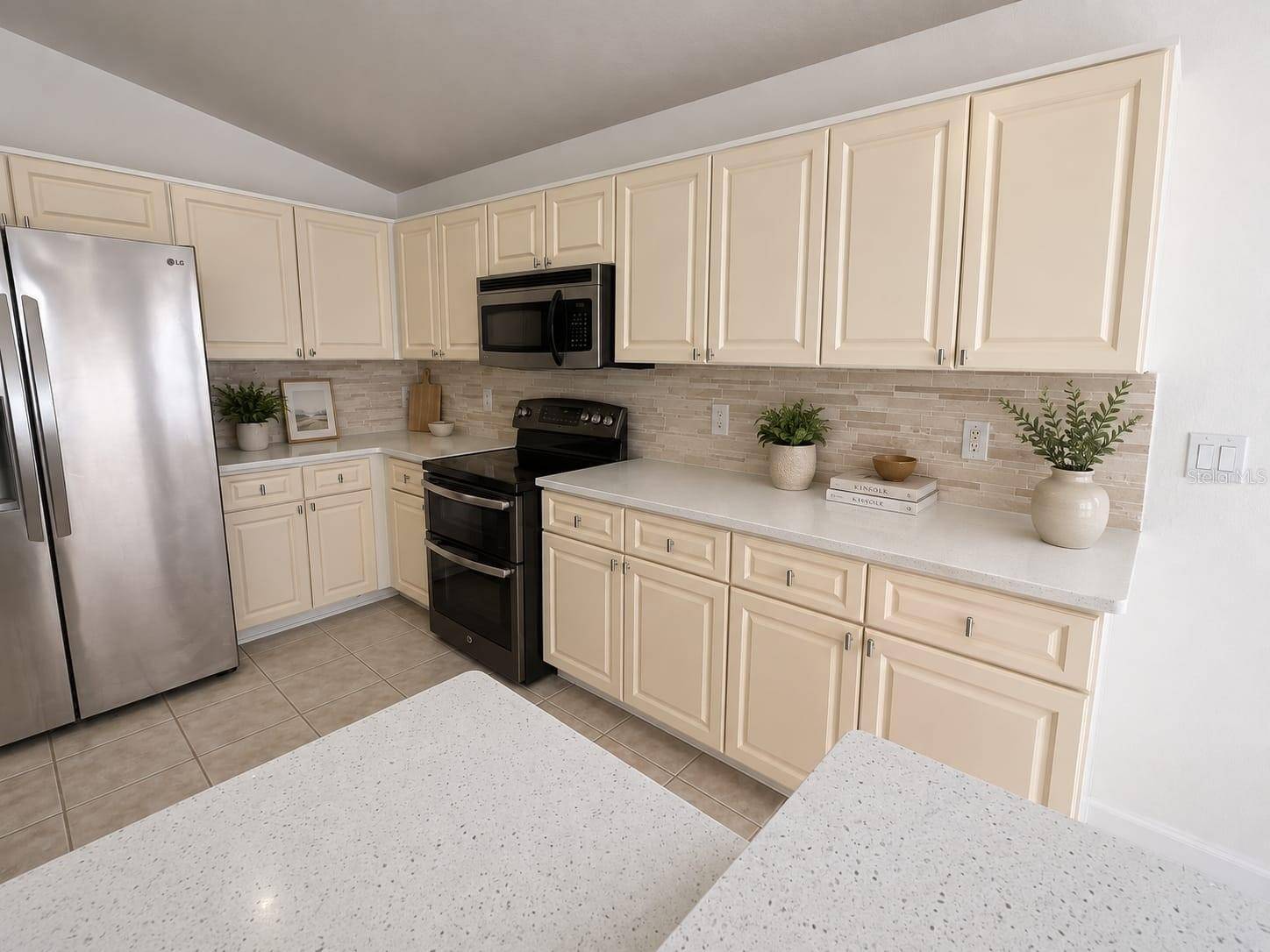 244 WINDSOR PL, Davenport, FL 33896