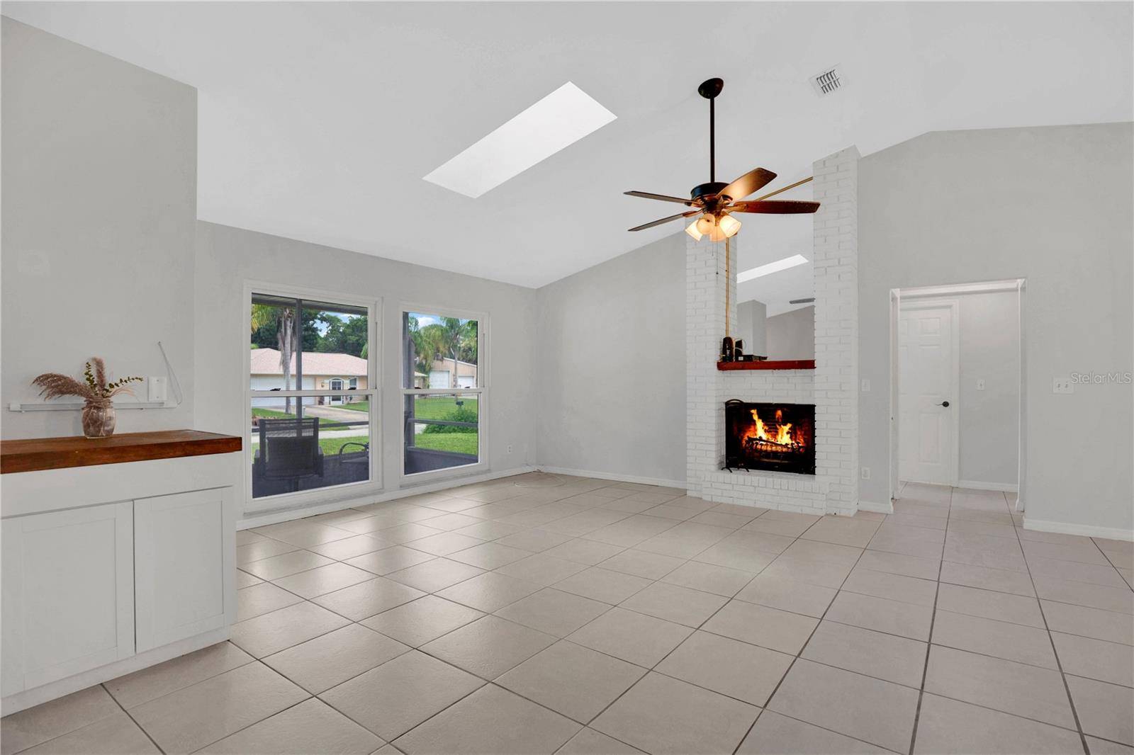 2519 UNITY TREE DR, Edgewater, FL 32141