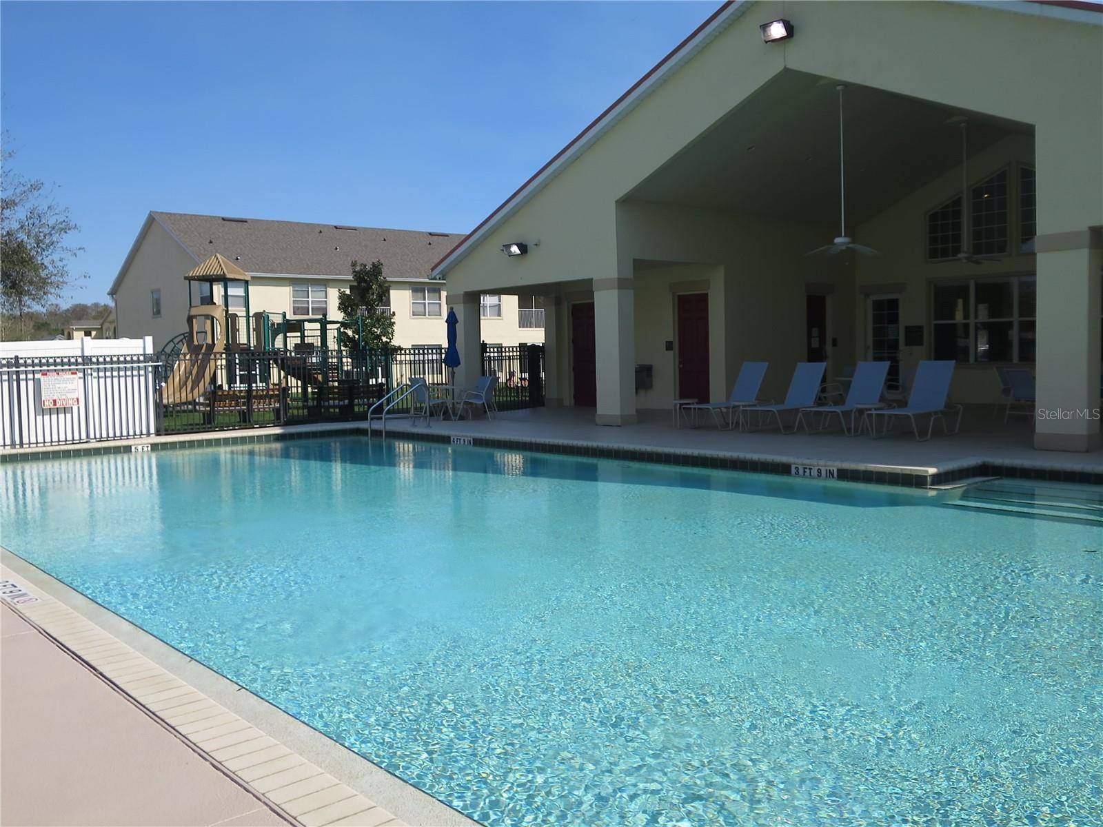2806 CLUB CORTILE CIR #B, Kissimmee, FL 34746