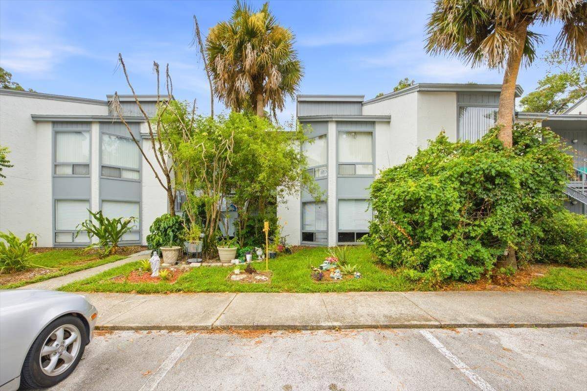 2628 LEMON TREE LN #6C, Orlando, FL 32839