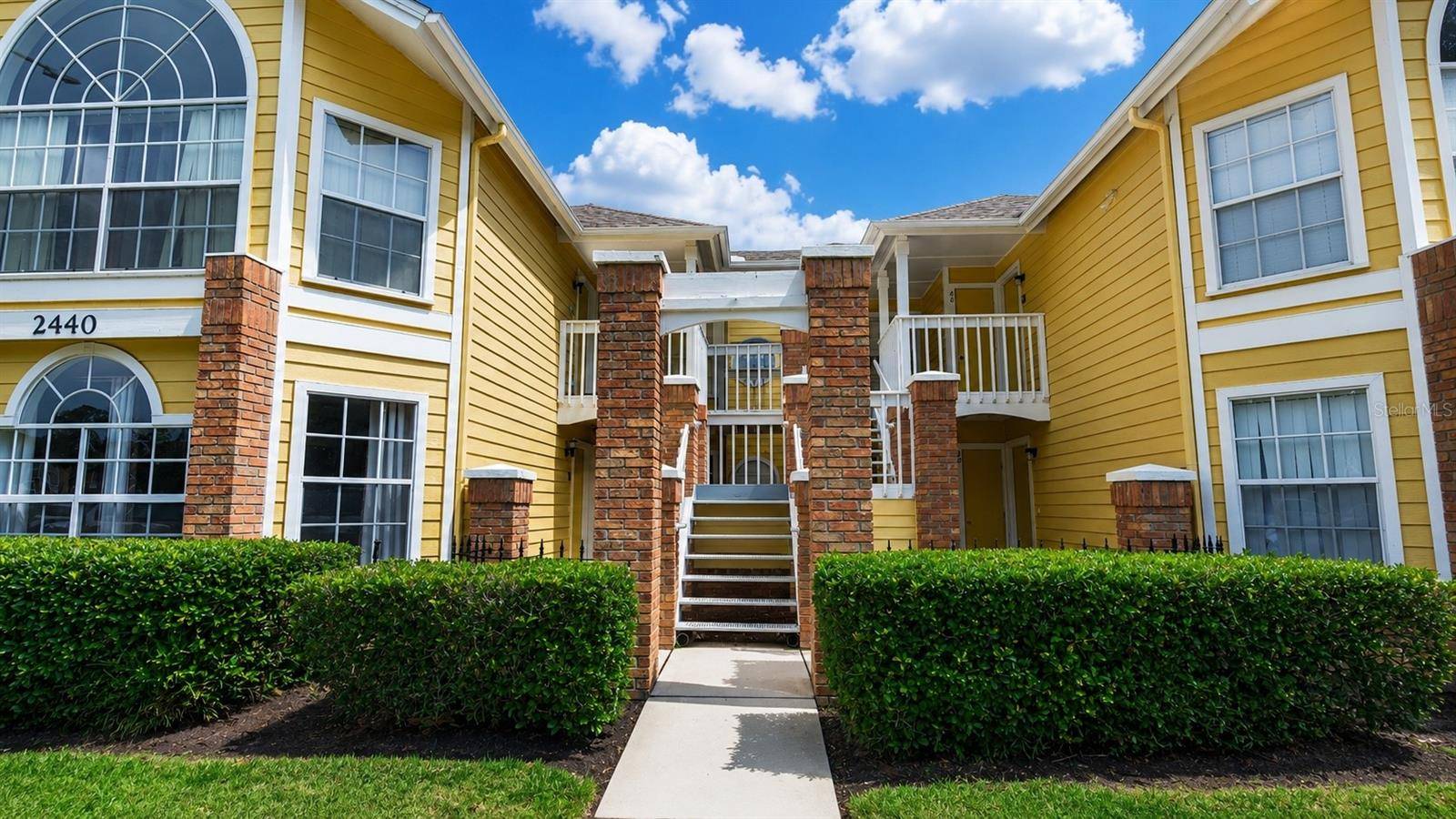 2440 SWEETWATER CLUB CIR #40, Kissimmee, FL 34746