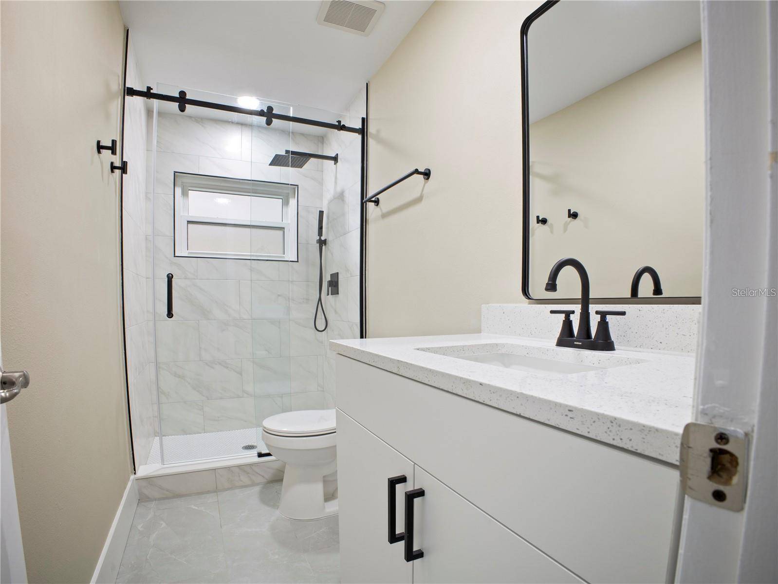 196 W LAKE DAMON DR, Avon Park, FL 33825