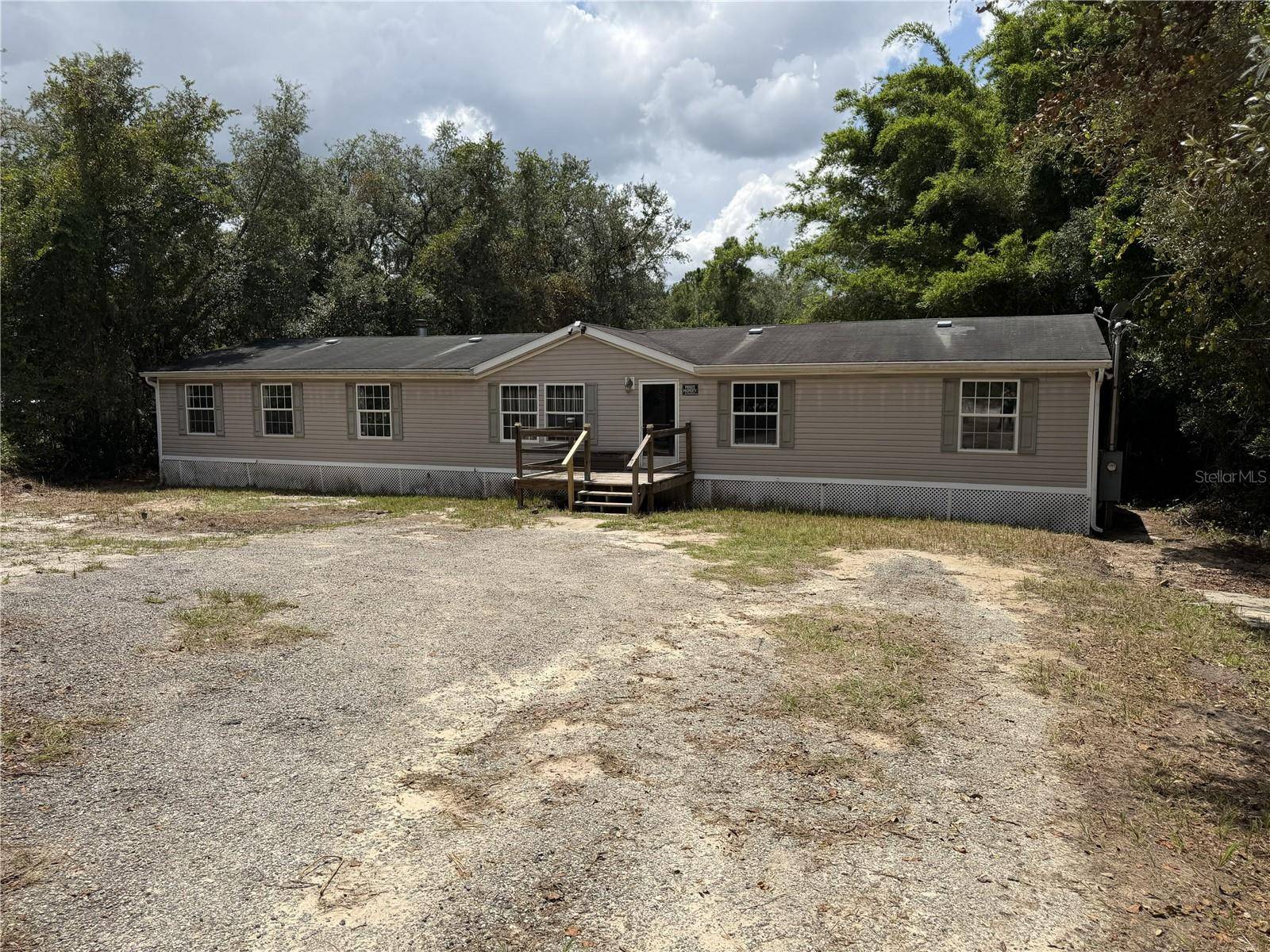 41527 PARADISE RD, Deland, FL 32720