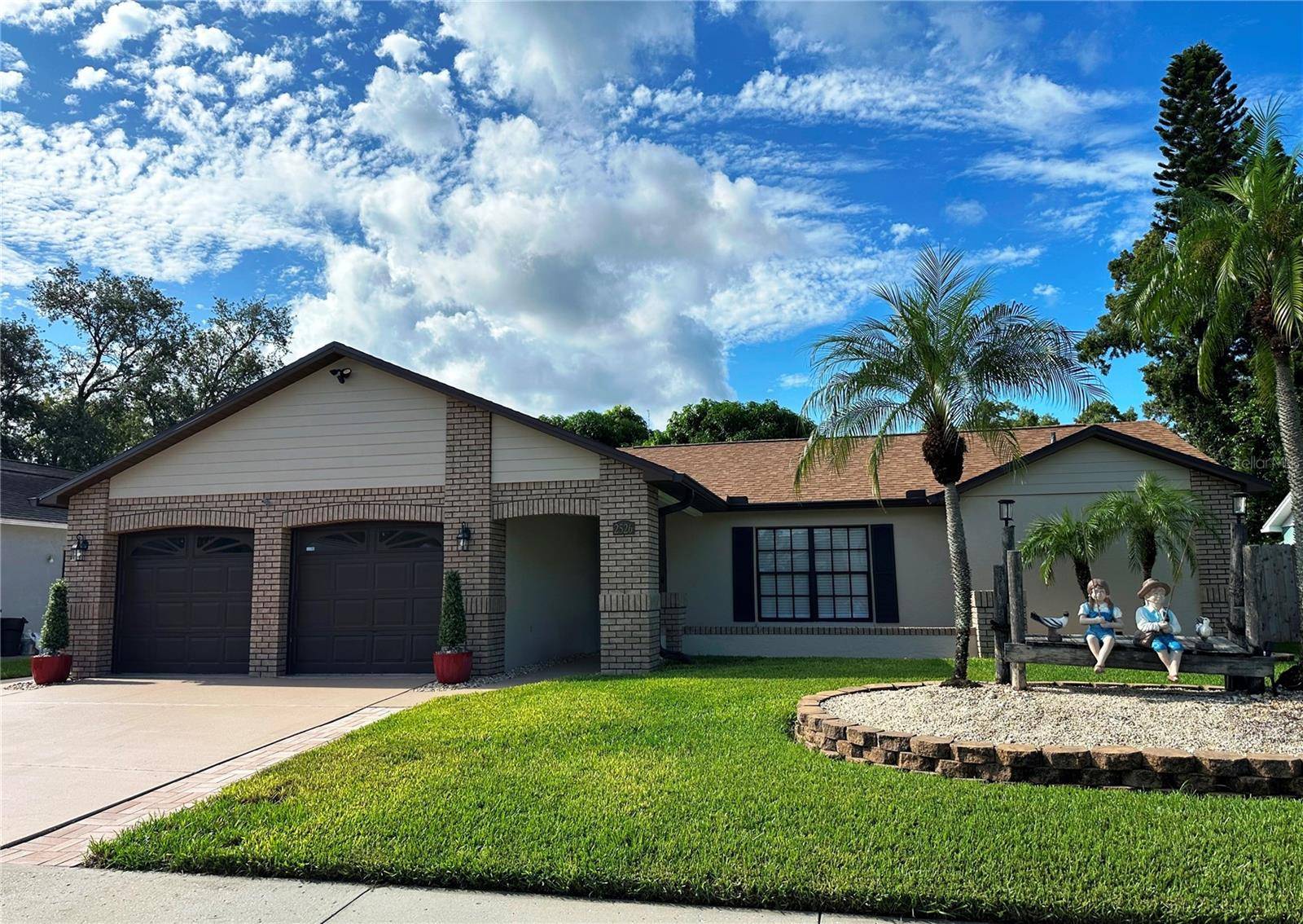 2526 FIELDCREST CT, Holiday, FL 34691