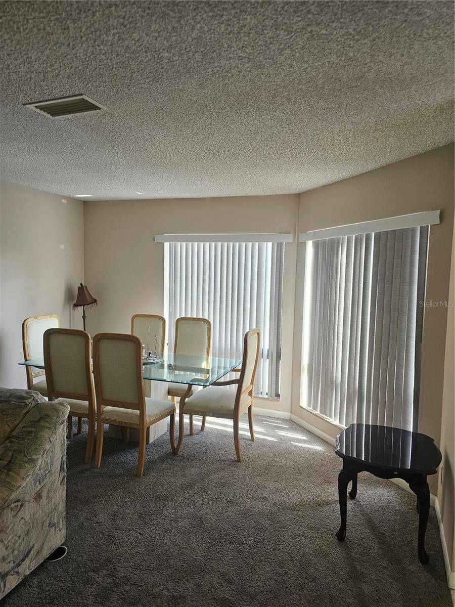 2430 LEMON TREE LN #2I, Orlando, FL 32839