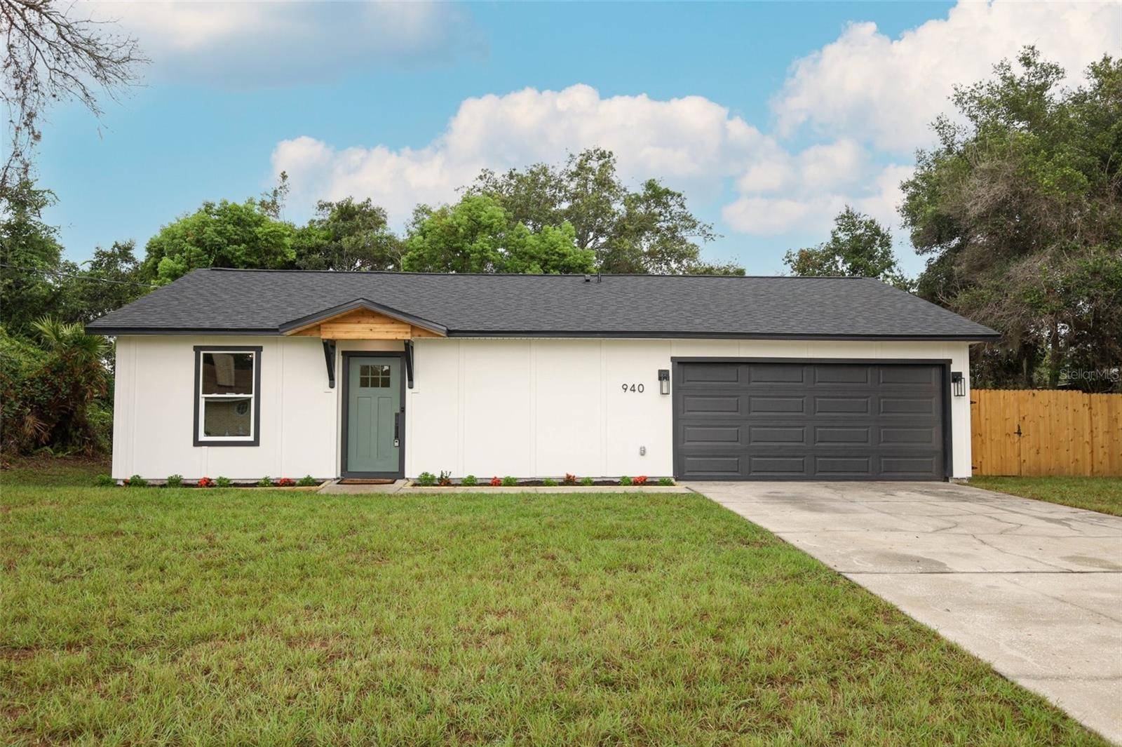 940 S DEAN CIR, Deltona, FL 32738