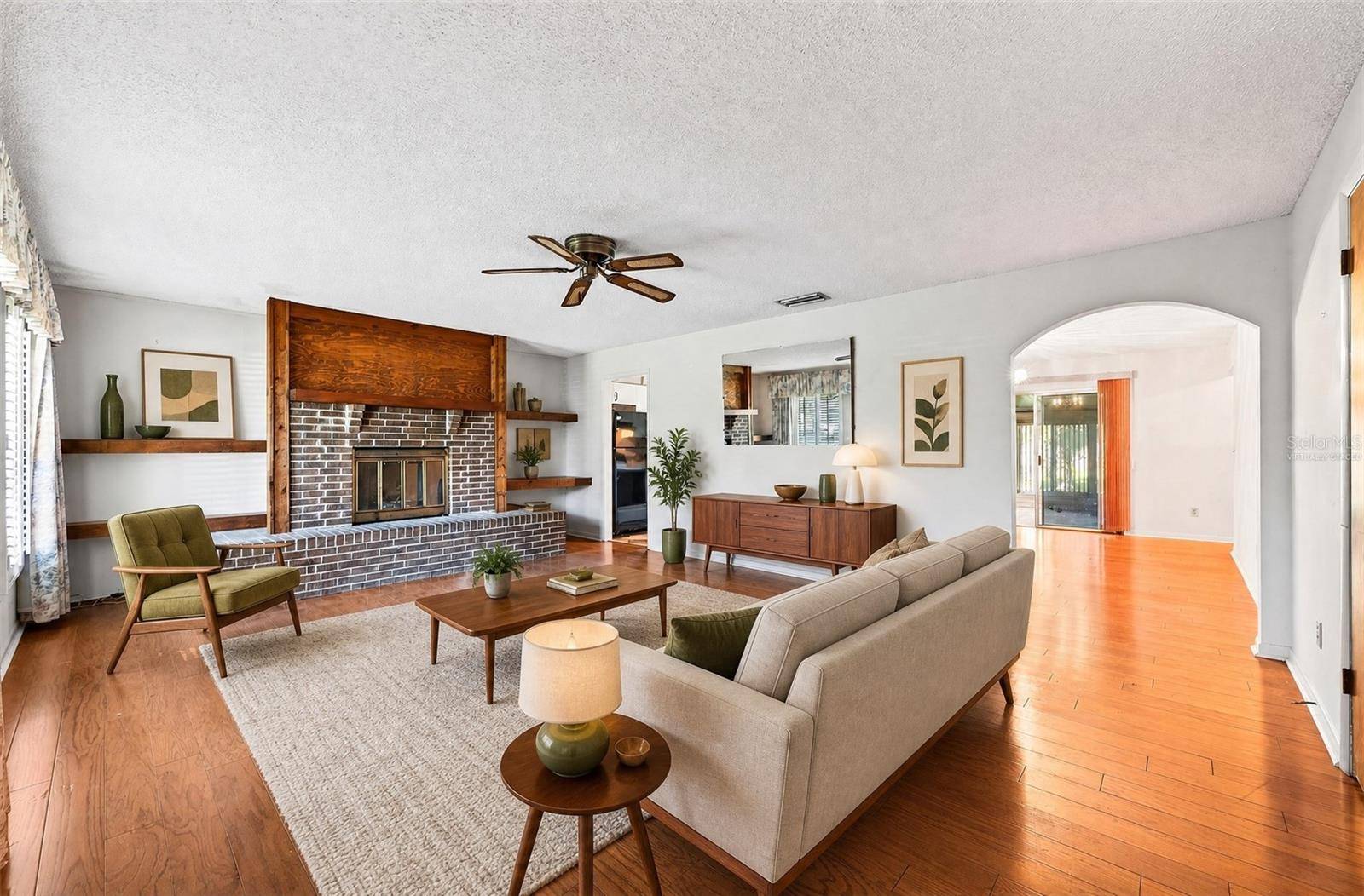 308 DUBS DR, Holly Hill, FL 32117
