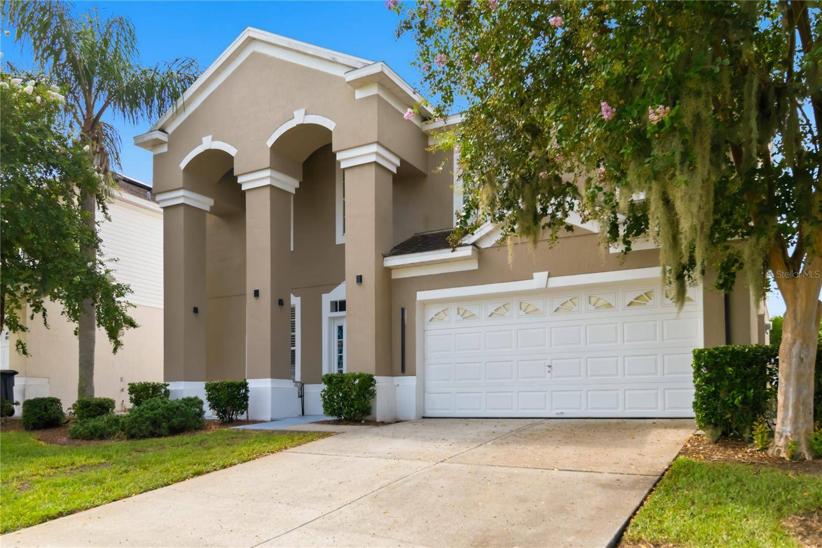 8006 KING PALM CIR, Kissimmee, FL 34747