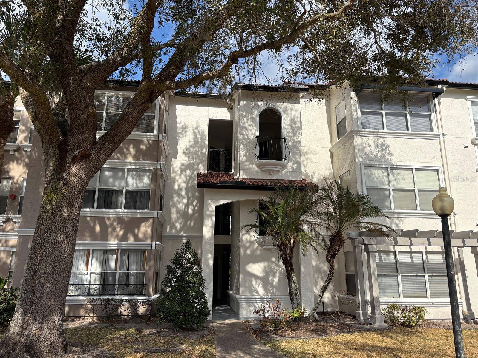 5124 CONROY RD #623, Orlando, FL 32811