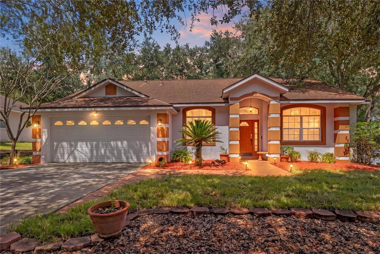 836 ELM FOREST DR, Minneola, FL 34715