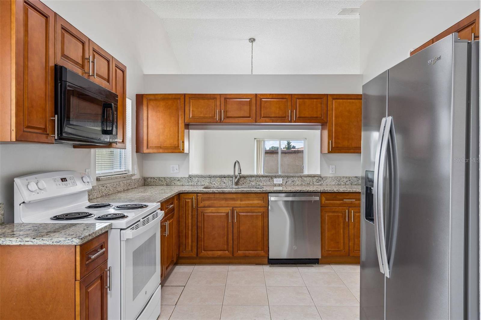 5272 LONESOME DOVE DR, Kissimmee, FL 34746