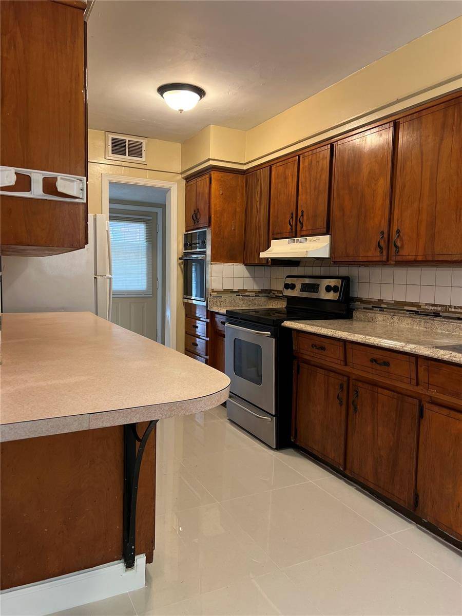 5847 HARRINGTON DR, Orlando, FL 32808