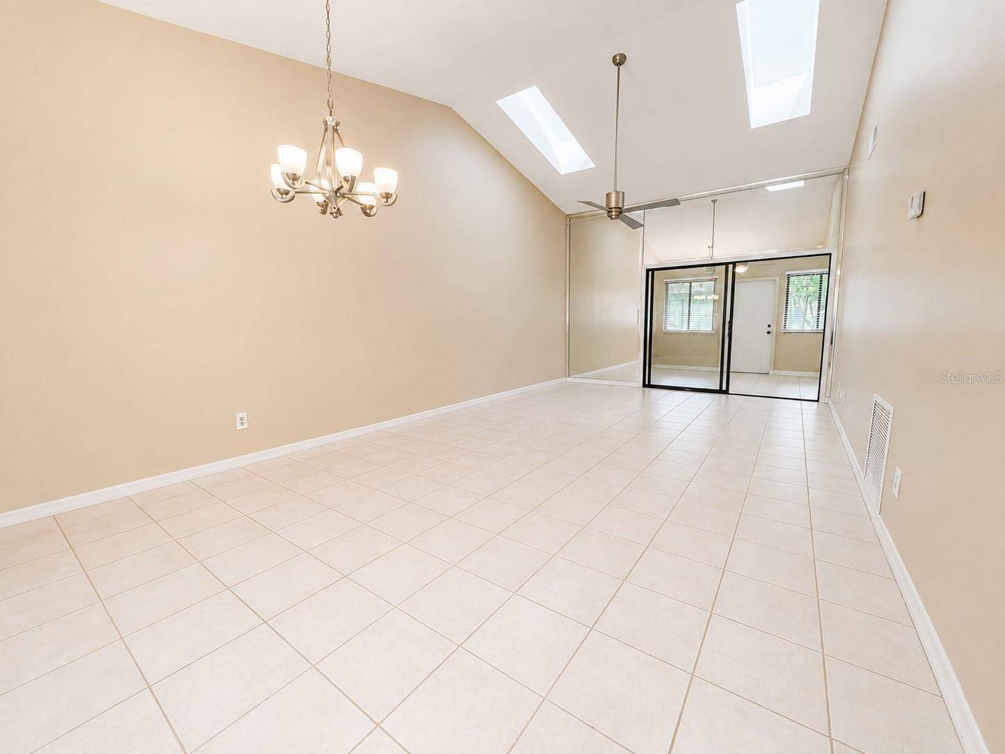 2477 TAHOE CIR #2477, Winter Park, FL 32792