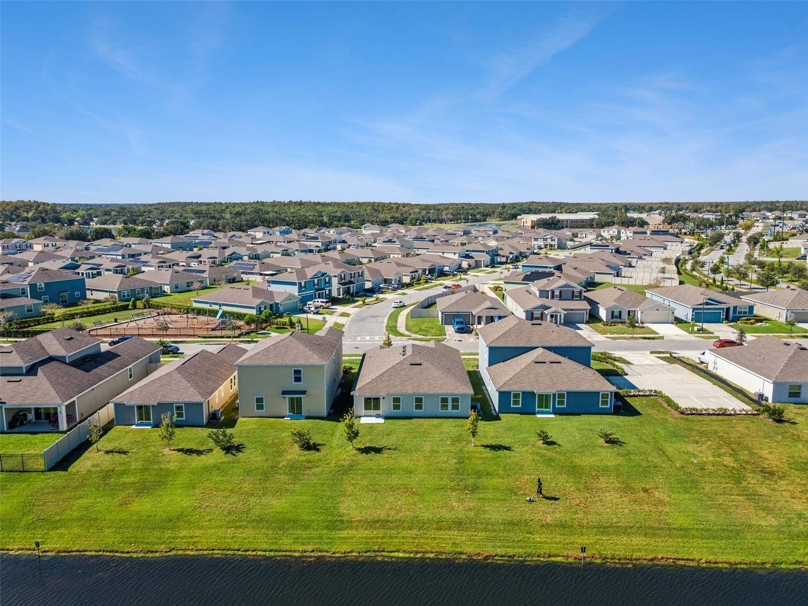 2009 MYRTLE PINE ST, Kissimmee, FL 34746